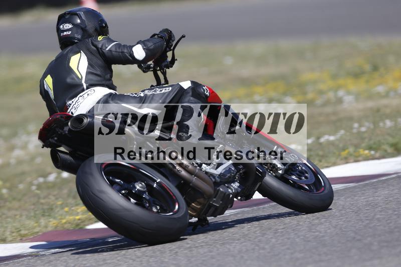 /36 08.08.2026  Pluess Motosport ADR/Einsteiger/422